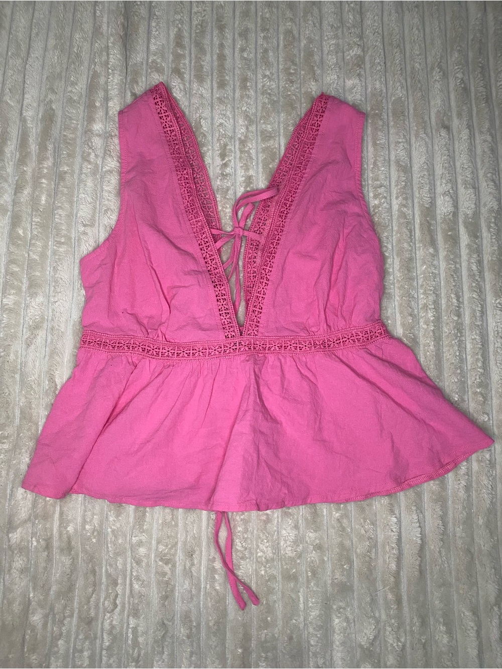 Pink Lace-Trim V-Neck Top Women Back Tie Closure L